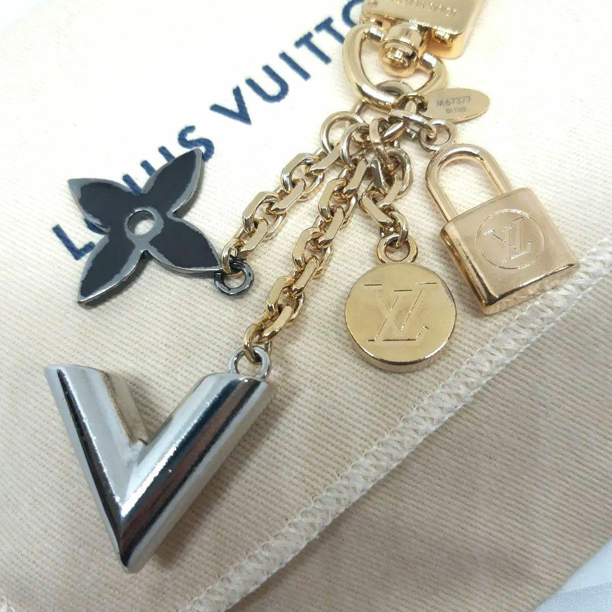 LOUIS VUITTON Kaleido V Bag Charm M67377 gold used | eBay
