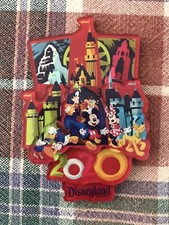 2020 Disneyland Resort Mickey And Friends Acrylic Magnet 2.5 X 3.5 Inch New