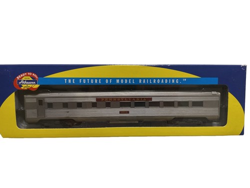 4 Athearn RTR Pennsylvania Streamlined Passenger Cars 7930, 7932, 7933 & 7934 - Picture 4 of 24