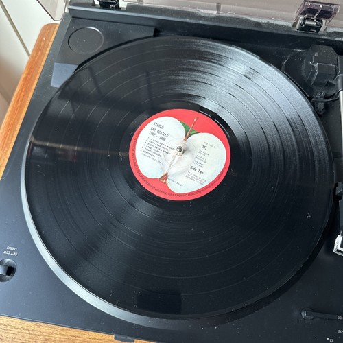 THE BEATLES 1962 - 1966 RED ALBUM 1973 UK PRESSING CLEANED/TESTED - Picture 13 of 23