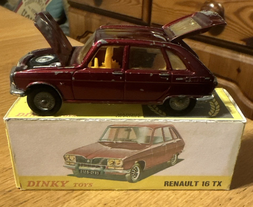 Corgi Renault 16 TS 260 Редкий Автомобиль Открывающийся Капот и Ботинок Винтажная Оригинальная Модель - Изображение 2 из 4