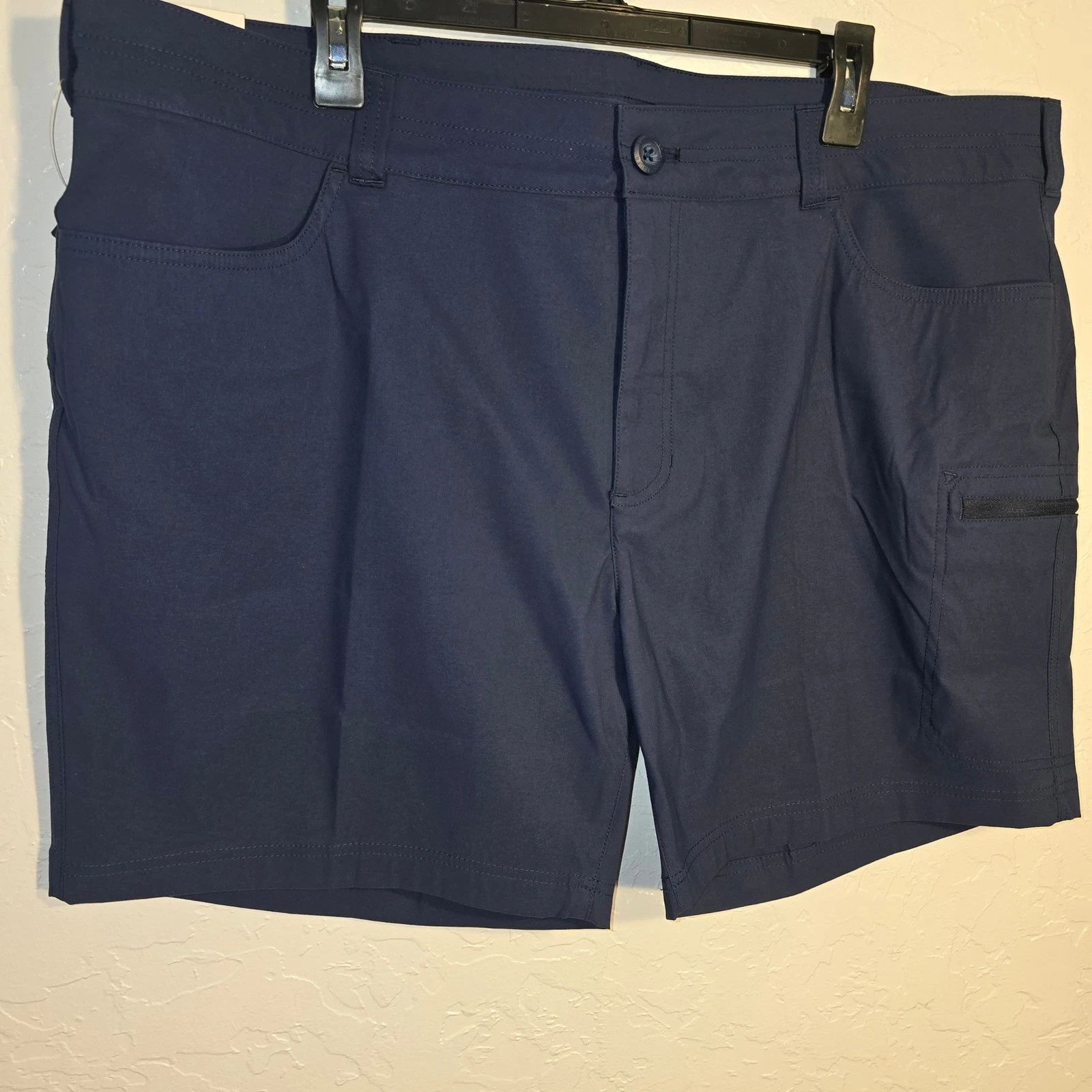 NEW Eddie Bauer Womens Rainier Shorts size 22 Blue Mid Rise Outdoor Hiking 6"