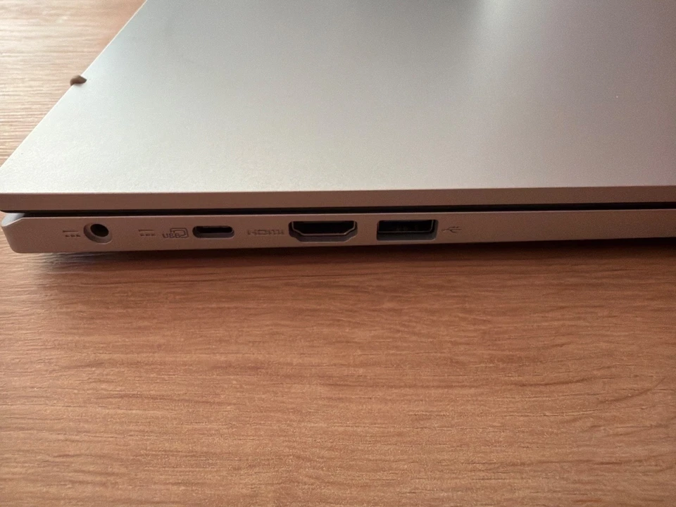 Acer Aspire 3 A315-24P R1UP, AMD Ryzen 3 7320U, 16GB RAM, 512GB SSD, Windows 11 - Bild 4 von 4