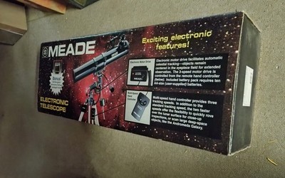 Brand New Sealed Meade Electronic 114 EQ-DH 4.5  Telescope w/ Software
