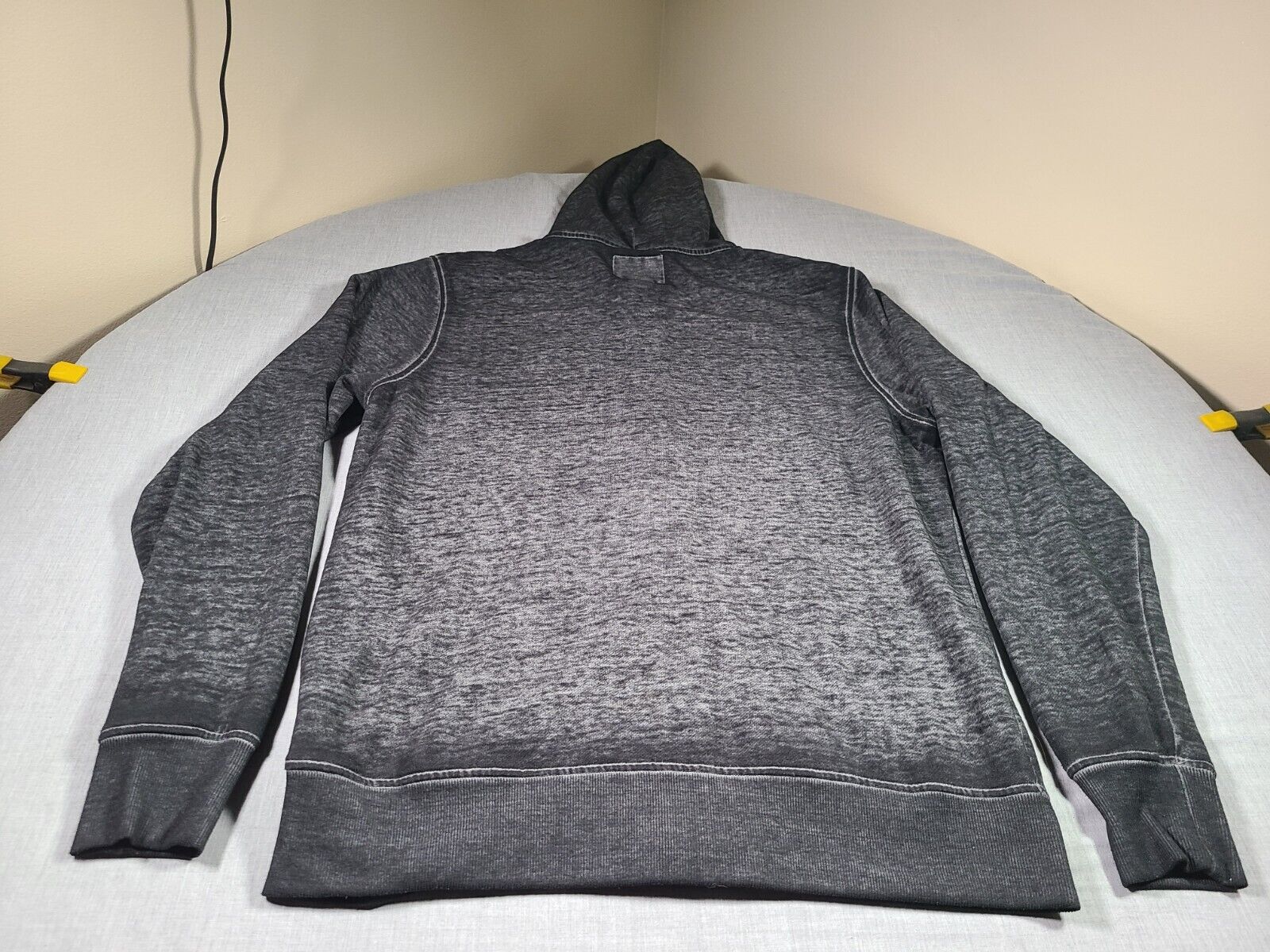 Picture 2 of 15