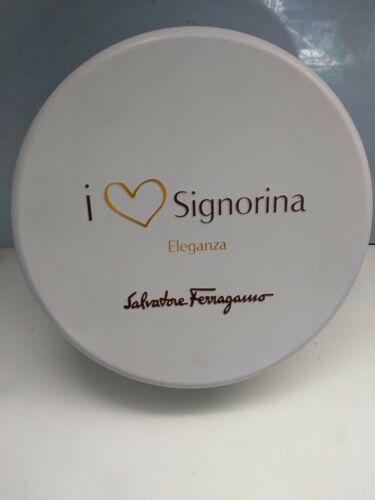 SCATOLA IN LATTA - SALVATORE FERRAGAMO - I LOVE SIGNORINA DIAM. 22 CM - Foto 1 di 3