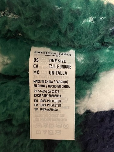 American Eagle Outfitters Sherpa Fleece Throw Blanket NWT - Picture 4 of 5