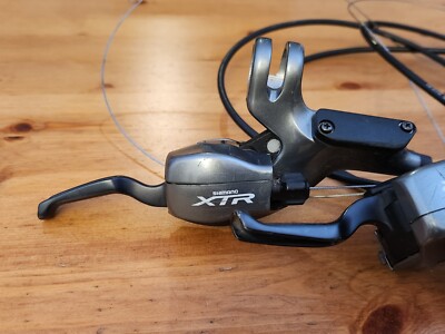 f*a様 シマノ　ST-M965＆BR-M965　９S＆３S　ディスクブレーキ前 Shimano XTR FC-M960 3x9 Speed Shifters And M965 Disc Brake