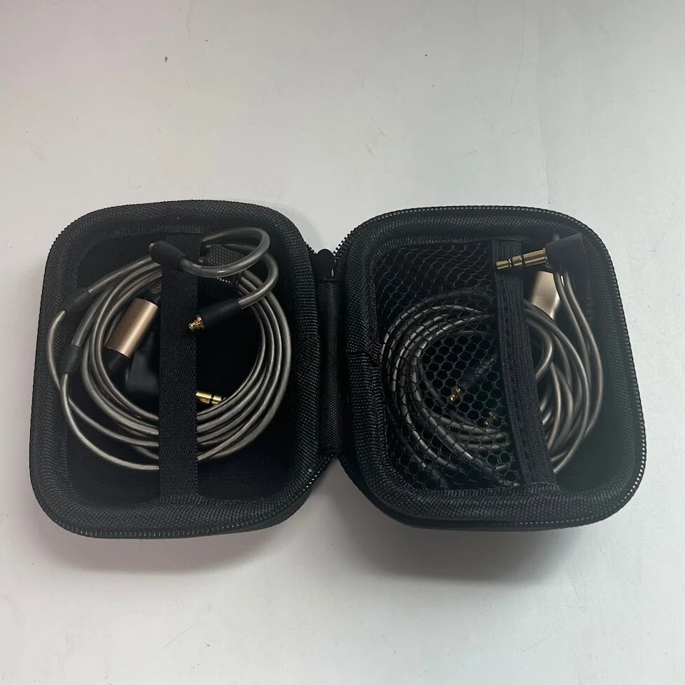 Auriculares intrauditivos Sennheiser IE 900 TrueResponse Transduce G2U Foto 2 de 4