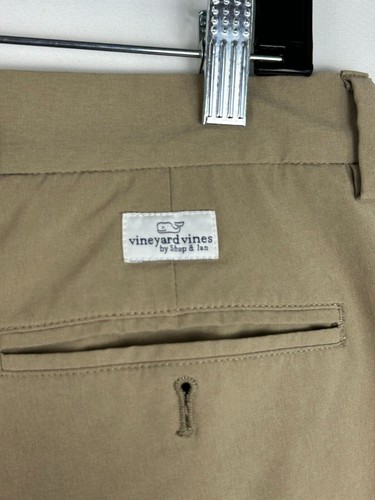 Vineyard Vines Shorts Mens 33 Performance Golf Breaker Lightweight Stretch Khaki - Picture 9 of 17