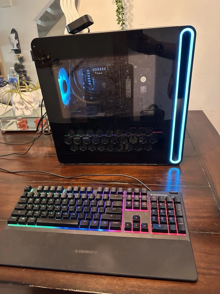 Dell Alienware Aurora R16 2.1 GHz i7-13700F 16GB 1TB SSD RTX 4060 Ti - Very Good - Image 3 of 4