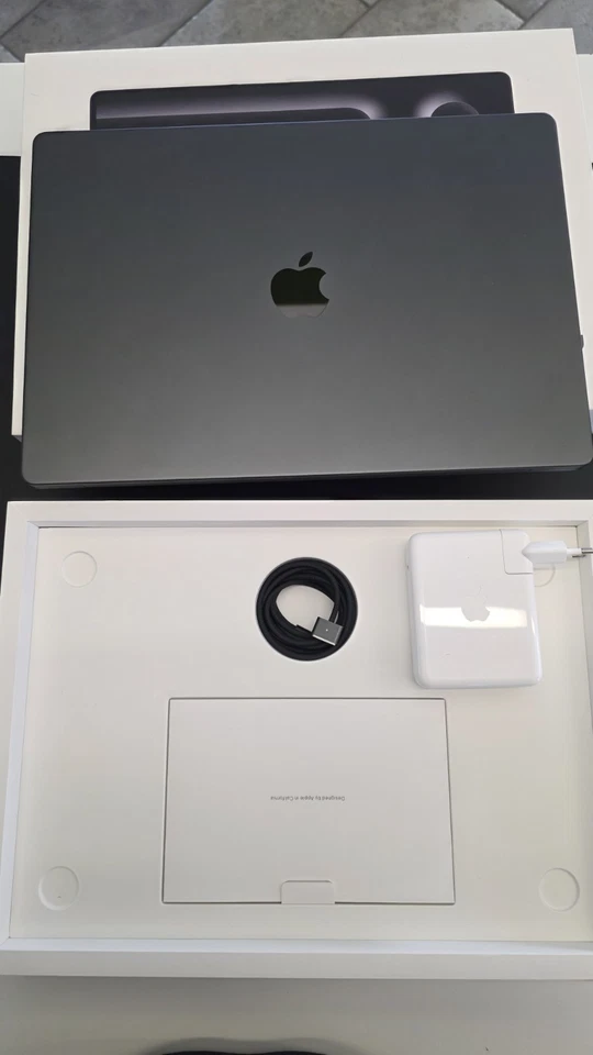 Apple MacBook Pro 16" M4 Pro · 48GB · 512GB, foto 3 di 5
