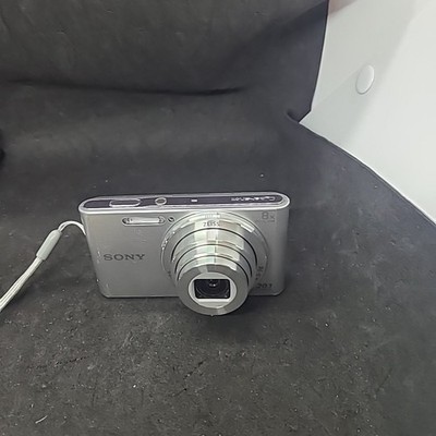 Sony Cybershot DSC-W830 20.1MP Digital SLR Camera Silver Zeiss Lens- No Charger 