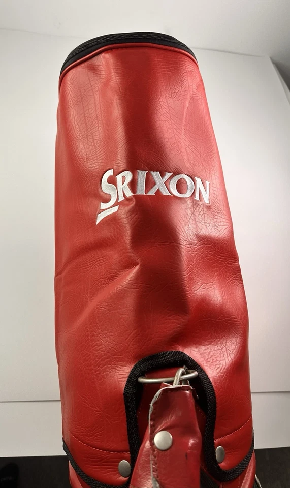 Bolsa de golfe Srixon capa de chuva couro vermelha - Imagem 4 de 4