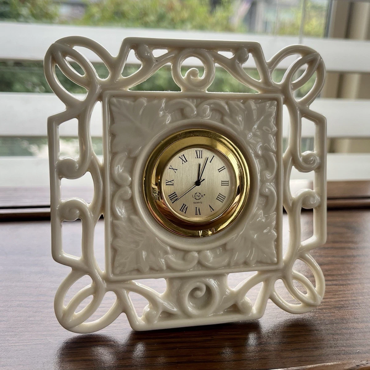 LENOX Clock Indiana Collectible Shelf, Mantel Clocks (1970-Now