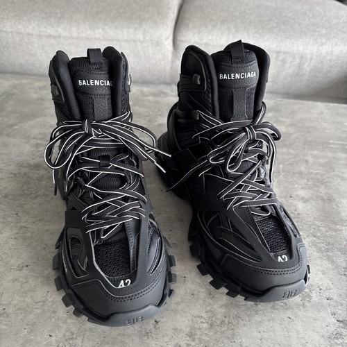 Sneakers Balenciaga track hike taglia UK 8 bianche 42 full beige Balenciaga Track - Foto 3 di 23