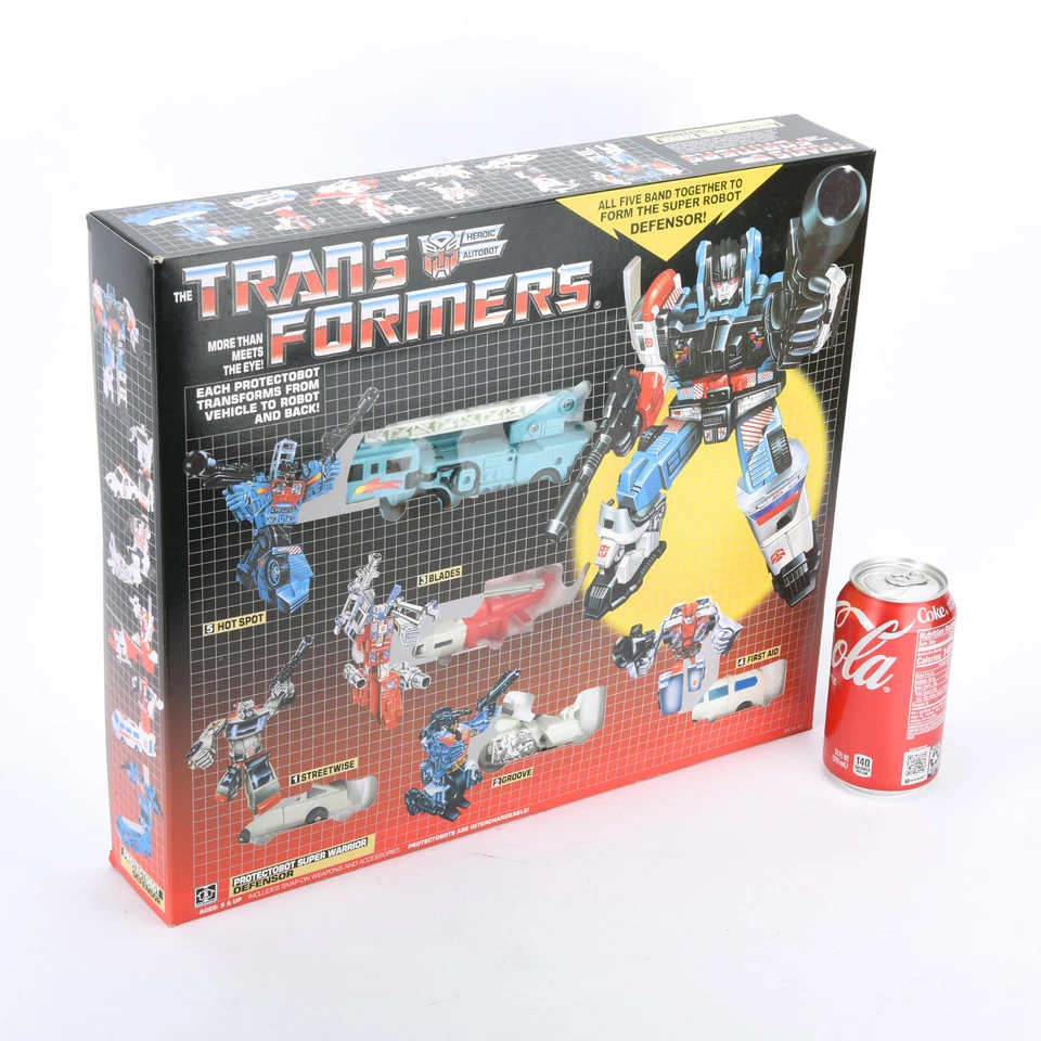 Transformers G1 Protectobots Super Warrior Defensor Toy Action Figure Reissue - Image 4 of 4