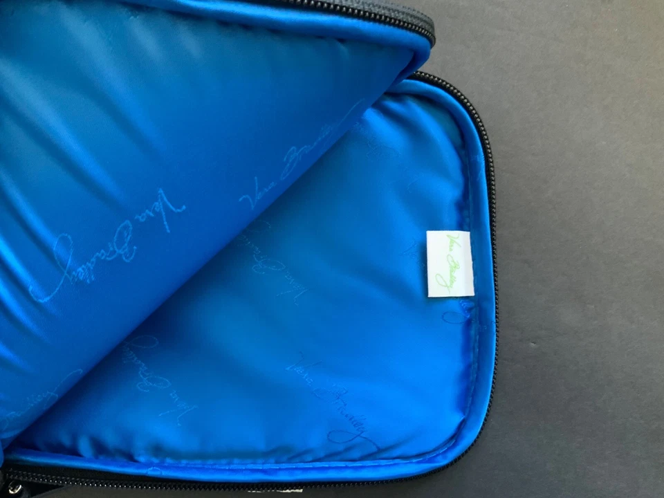 Vera Bradley iPad mini or notebook Case Shell 9”x6” Blue Bayou Textured NEW - Image 4 of 4