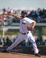 EDWARD MUJICA   BOSTON RED SOX   ACTION SIGNED 8x10
