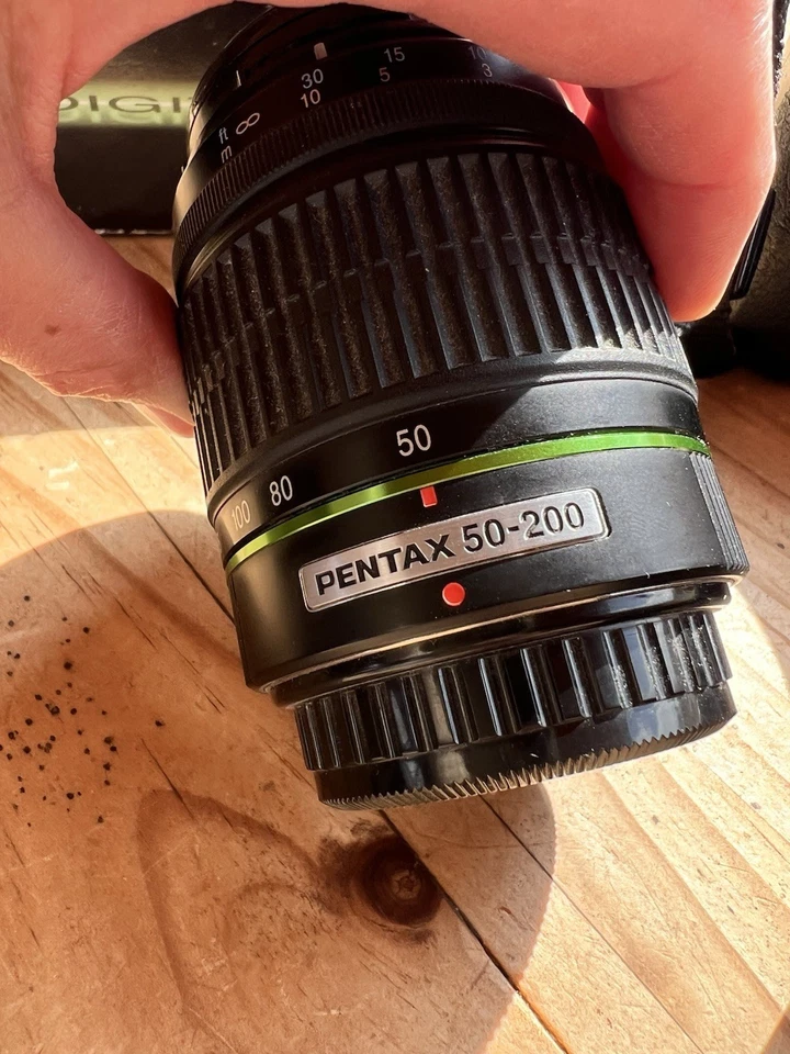 Pentax K200D Digital Spiegelreflex Kamera (defekt) + 2 Linsen 50-200mm + 18-55mm - Bild 3 von 4