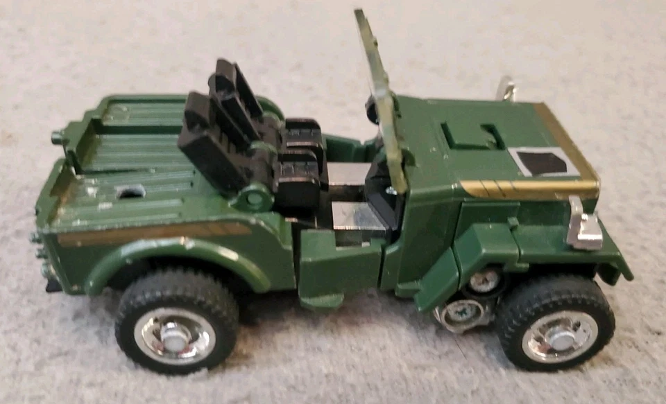 Vintage 1982 Transformers G1 Hound Jeep Takara Hasbro Near Complete Unstickered - Image 4 of 4