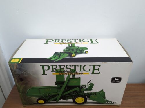 1/16 Ertl Toy John Deere 45 Combine Prestige Collection Series - Picture 2 of 5