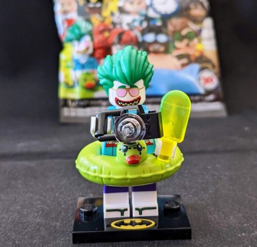 Lego Minifigure 71020 Collectible The Batman Movie Series 2 Vacation The Joker - Picture 1 of 6
