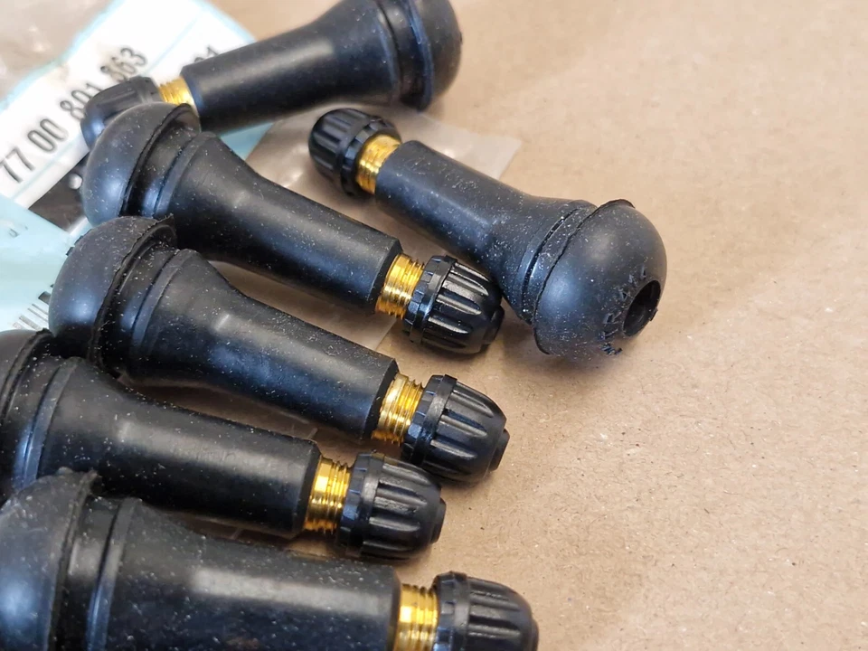 X8 Dacia Duster Mk2 Mk1 válvulas de rueda TPMS Tr414 2017-en 7700801863 NUEVO genuino Foto 4 de 4