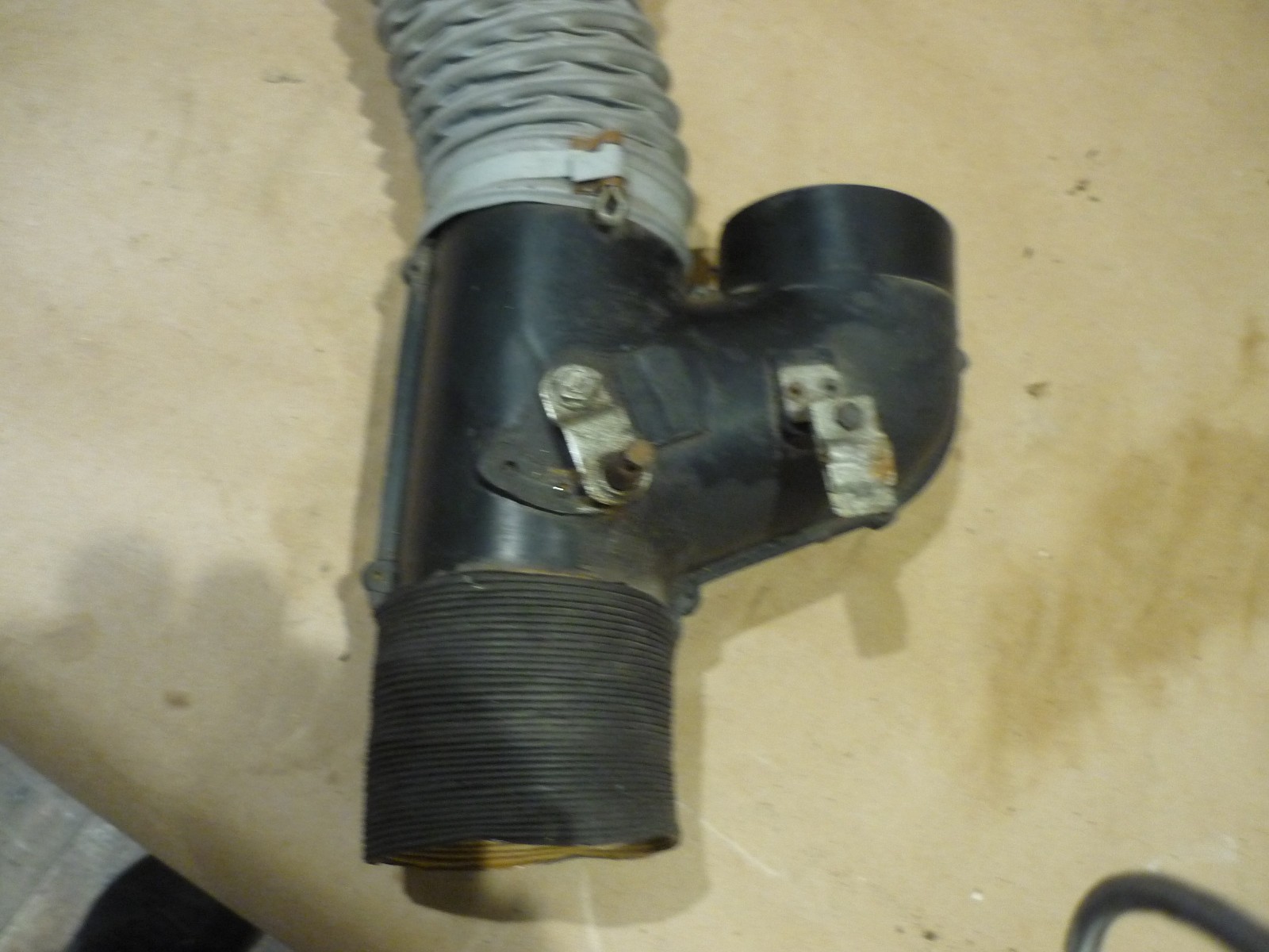 Ferrari 208,308 -Heater RH Diverter -  P/N 60135001