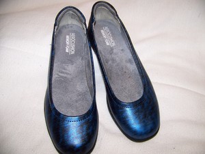 aero cushion memory foam shoes