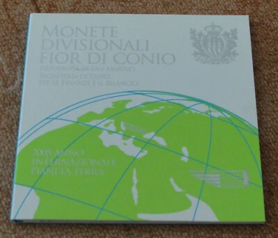 San Marino 2008 Official booklet with complete set of Euro coins (including 5 €) - Photo 1/3