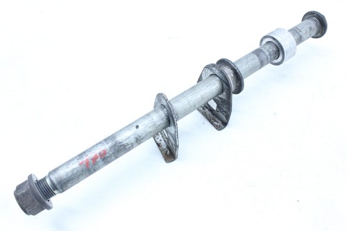 SUZUKI RF 600 R GN76A    Steckachse Achse hinten Hinterrad    170