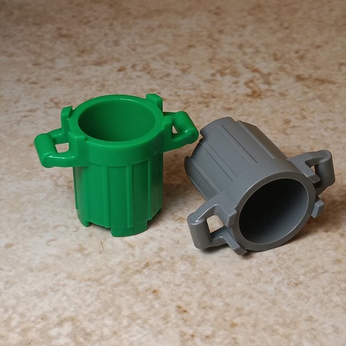 LEGO Trash Can Recycle Bin Can Gray Green BARN Debris Container Bucket - Picture 2 of 2