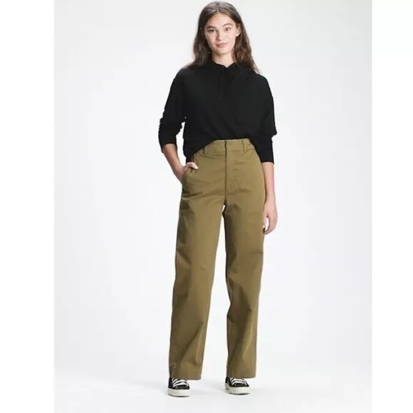 NWOT Women GAP High Rise Barrel Khaki Pant Trouser Relax Dark