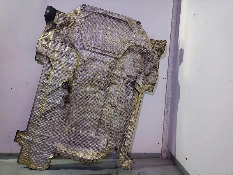 A2045203323 cubrecarter para MERCEDES-BENZ CLASE E COUPE (C207) 2009 5413517 - Imagen 2 de 4