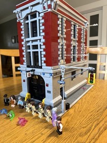 Legos From Set 75827 Ghostbuster Firehouse Used Flawed READ DESCRIPTION As Is
