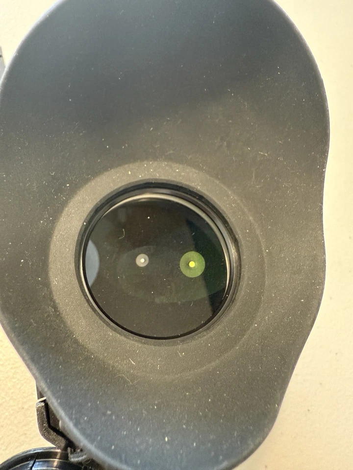 Zacuto Z-Finder Pro 3X Optical Viewfinder for DSLR Camera - Image 3 of 4