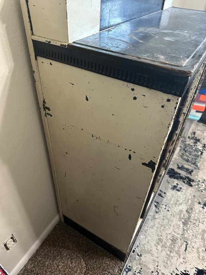 1940's Antique Art Deco Medical Dental Cabinet, American Cabinet Co?? - Image 4 of 4