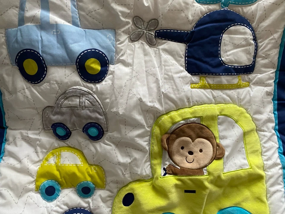 Edredón Carter's Child Of Mine azul verde mono vehículos coches avión cuna Foto 2 de 4