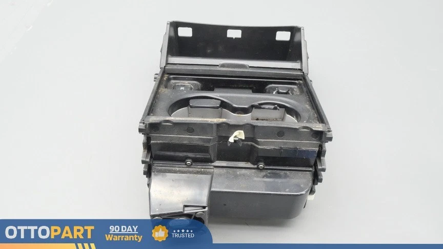 Оригинальный отделочный поддон для пепельницы подстаканник для Mercedes GL450 4MATIC 2012–2019 годов выпуска 16940348 - Изображение 3 из 4