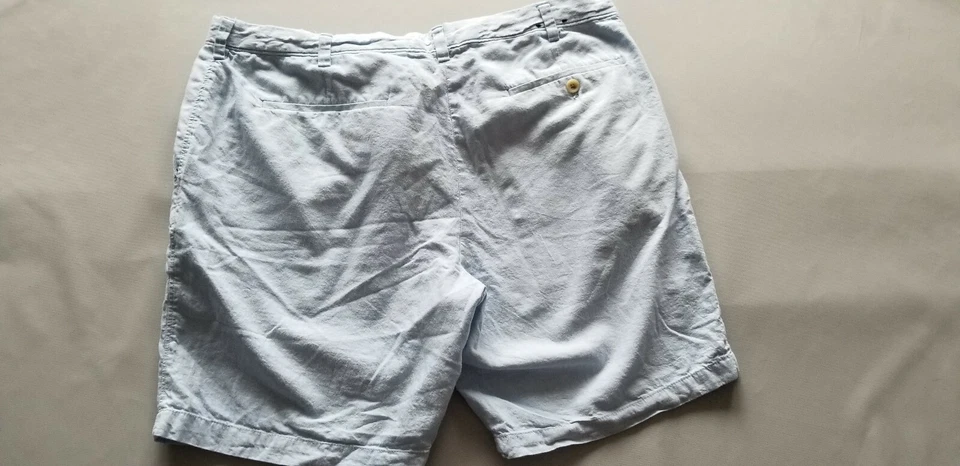 Shorts chino BANANA REPUBLIC BR masculino ajuste clássico linho algodão - Tamanho 38 azul celeste - Imagem 3 de 4