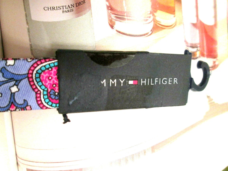 Lauren Polo Look TOMMY HILFIGER - PAJARITA CLÁSICA PREPPY PAISLEY - Seda de lujo, nueva con etiquetas Foto 4 de 4