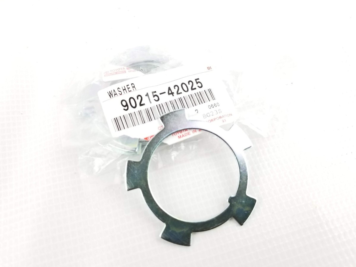 Genuine Toyota Front Wheel Spindle Lock Washer Tab Plate 4x4 90215