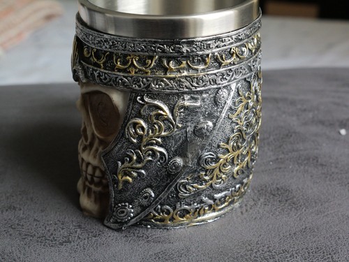 Skull Barrel Mug Rustic Medieval Feast 550ML Stainless Steel Norse Tankard Cup - Picture 3 of 6