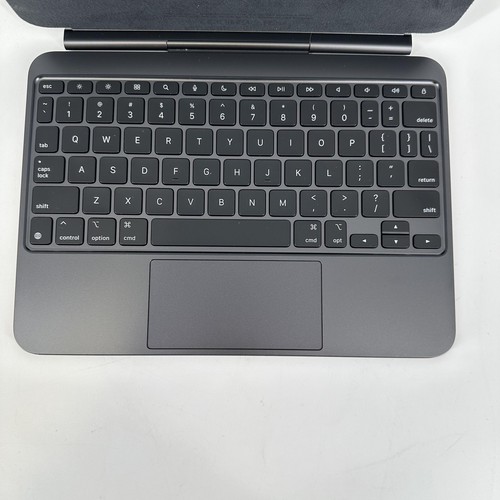 Apple iPad Magic Keyboard A2975 (M4) 11-inch Black - Excellent Condition - Picture 2 of 6
