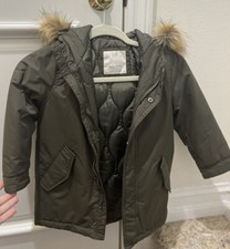 Zara kids puffer jacket Unisex 6 Years