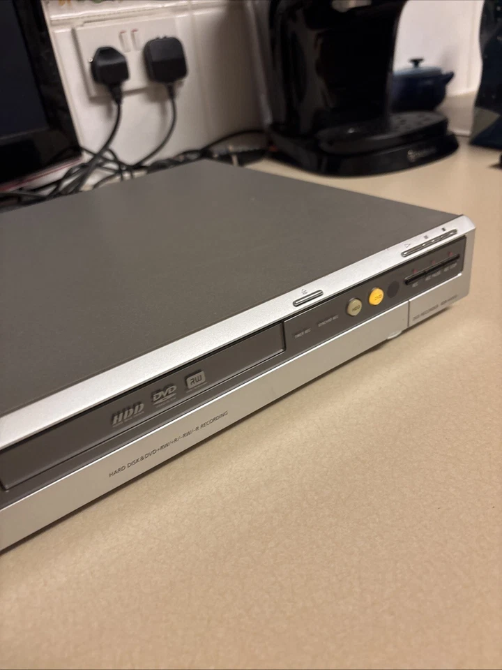 Sony RDR-HX510 (80GB) DVR / HDD DVD Recorder - Image 3 of 3