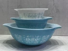 Vintage Pyrex Amish Butterprint Cinderella Mixing Bowls Turquoise Set Of 3