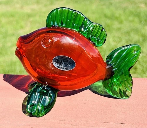 Blenko Weekend Glass Minnow - Dreamsicle & Clover  New 2025 4 3/4” T X 5 7/8” L