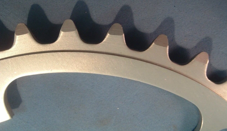 Plato de carretera Specialized by Sugino 40T x130BCD - NUEVO/NOS de colección -5 a 9 velocidades - Foto 2 de 4